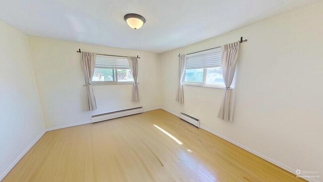 Building Photo - 4030 S Fox St