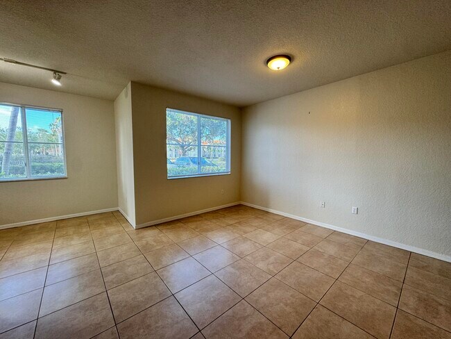 Building Photo - 11022 Legacy Dr