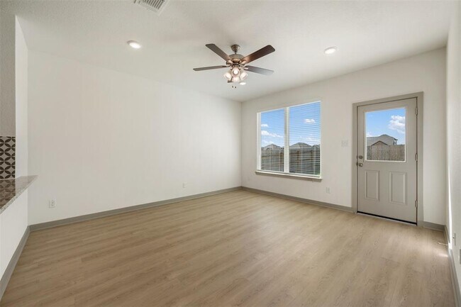 Building Photo - 270 Boatright Blvd