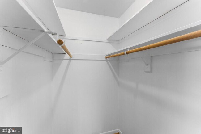 Building Photo - 12 Earlybird Ave