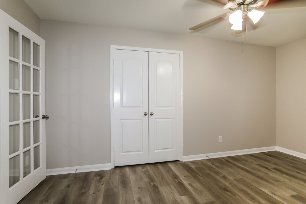 Building Photo - 27049 Leonardo Dr
