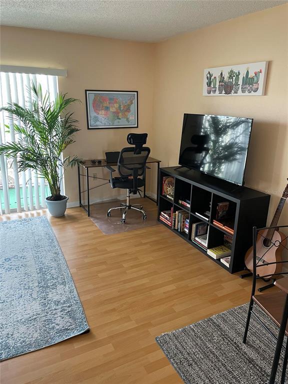 Building Photo - 239 S McMullen Booth Rd