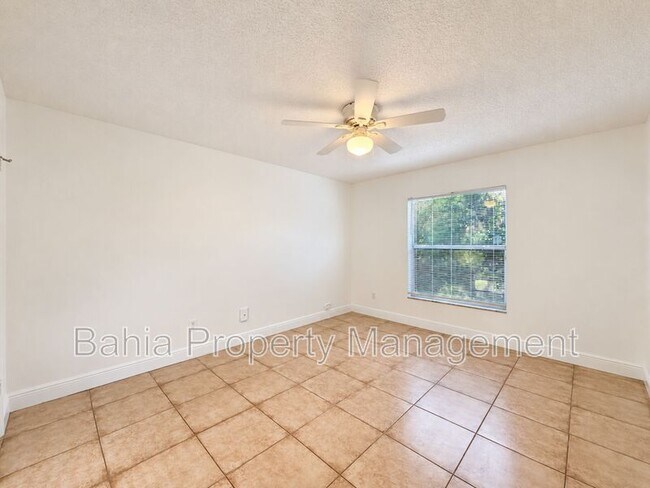 Building Photo - 13903 Timberland Dr