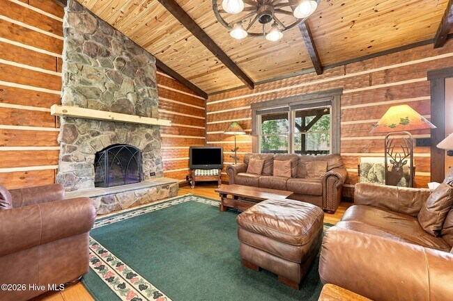 Building Photo - 5103 Hillmon Grove Rd