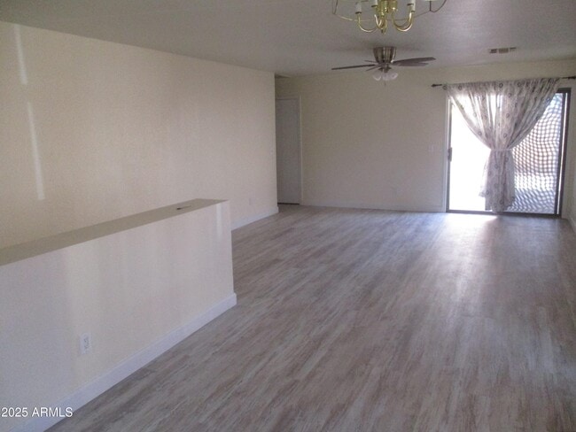 Primary Photo - 2350 E Spruce Dr