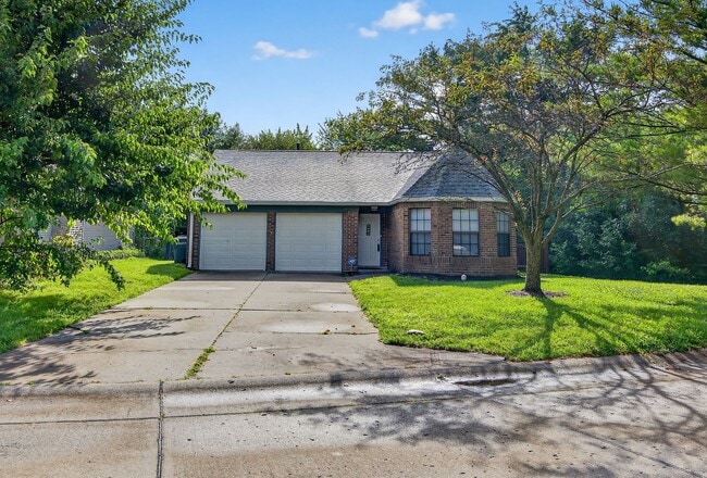 Primary Photo - Charming 3-Bedroom Home in a Peaceful Neig...