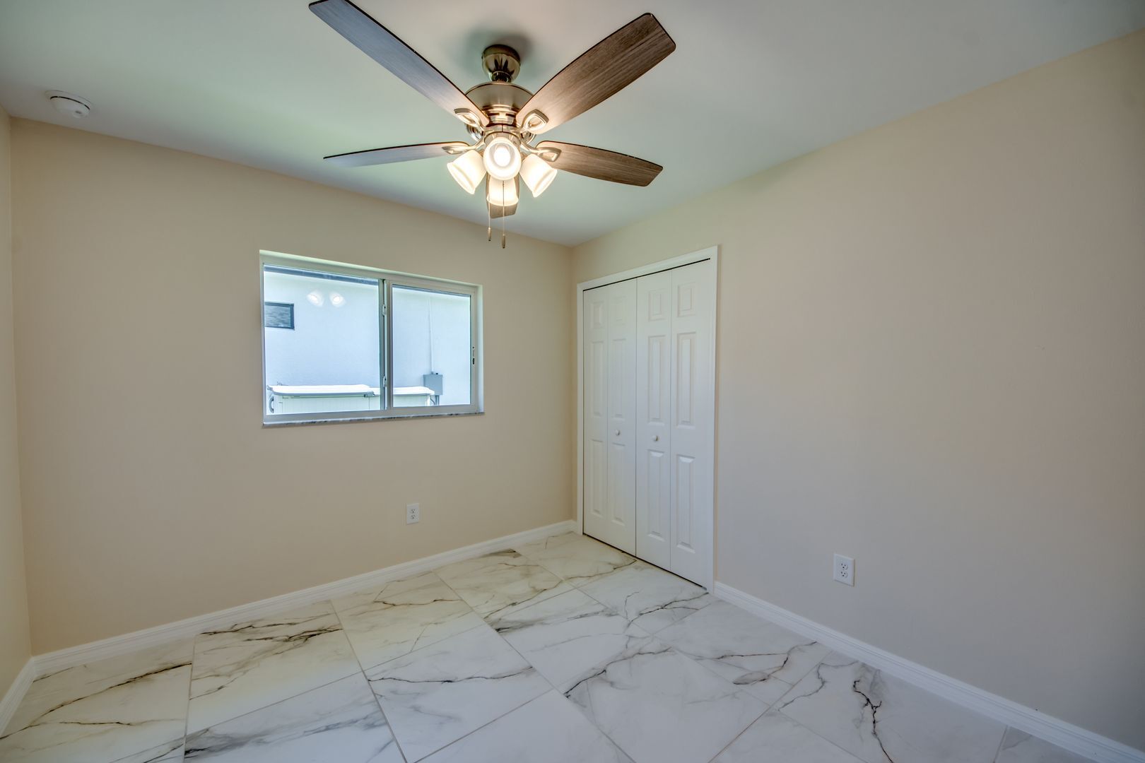 Building Photo - 3419-3421 SW 15th Pl