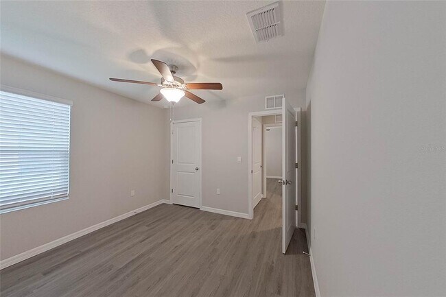 Building Photo - 8688 SW 43rd Ter