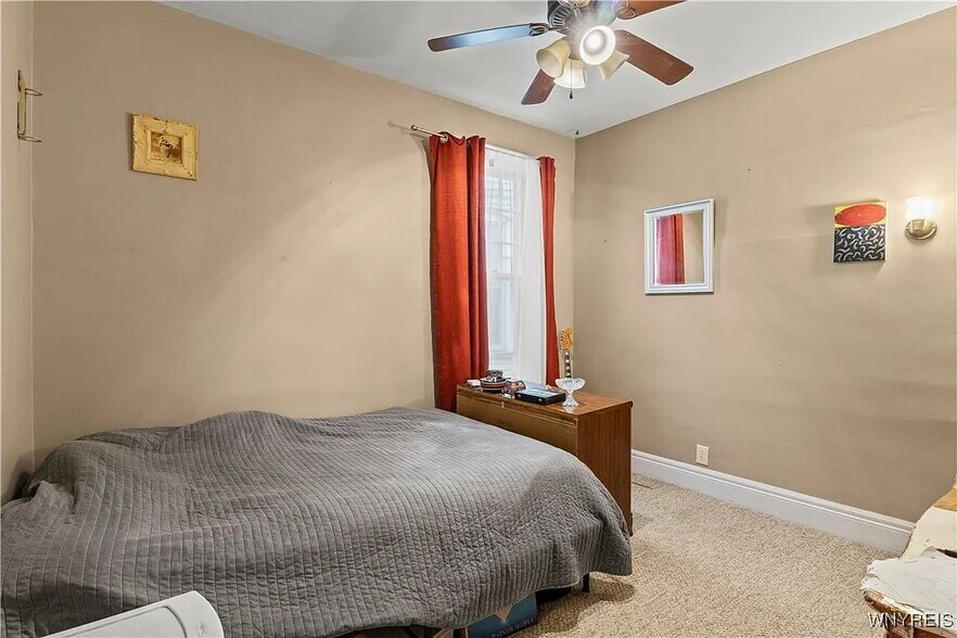 Building Photo - 343 Baynes St