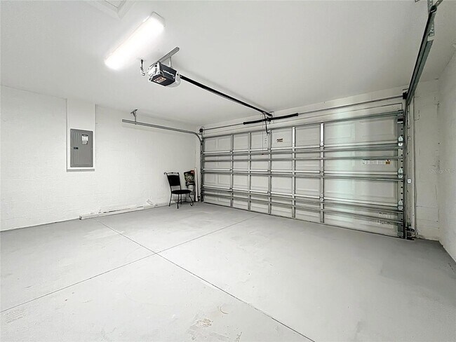 Building Photo - 3897 SW 169th Ln Rd