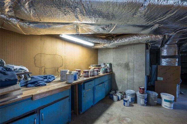 Building Photo - 3690 Aubusson Trce