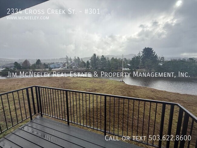 Building Photo - 2334 Cross Creek St