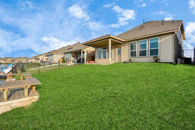 Building Photo - 24814 Puccini Pl