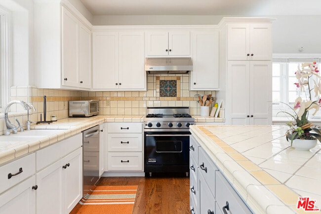 Building Photo - 2316 Washington Ave