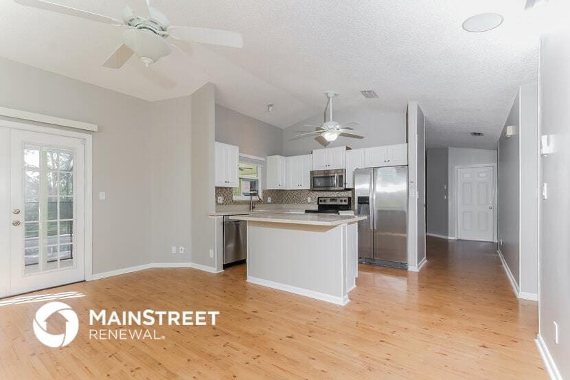 Building Photo - 6846 SE Raintree Ave