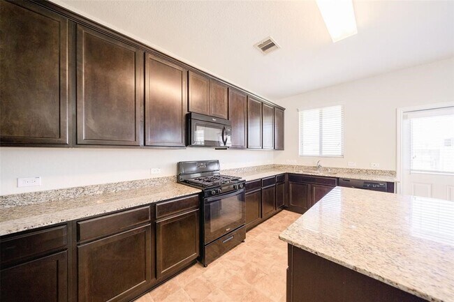 Building Photo - 15810 Mountain Willow Way