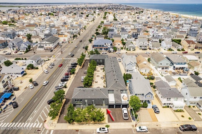 Building Photo - 75 Grand Central Ave