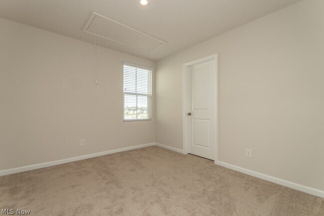Building Photo - 578 Cherrywood Ln