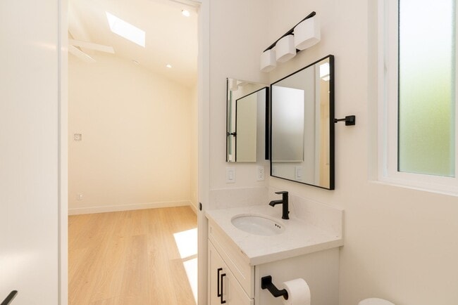 Building Photo - Brand New 1 Bedroom ADU in Encinitas