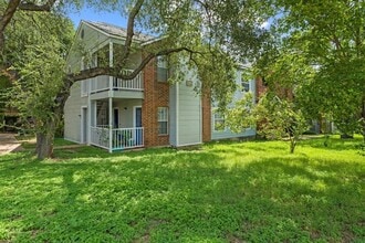 Building Photo - 4208 Duval Rd