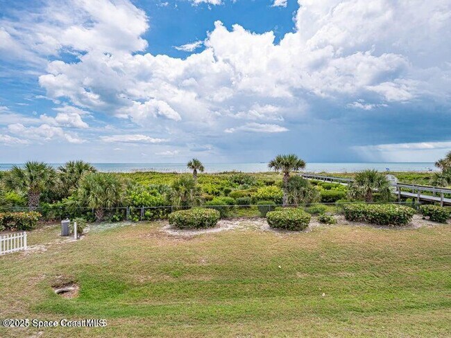 Building Photo - 8600 Ridgewood Ave