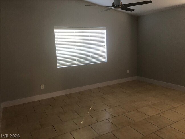 Building Photo - 3729 Discovery Creek Ave