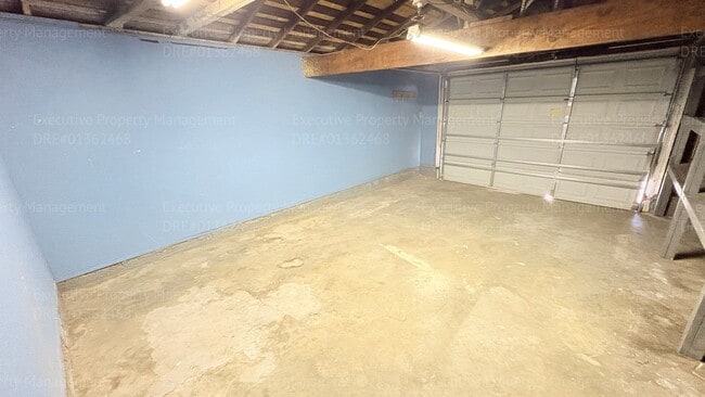 Building Photo - 4001 Wilson Rd