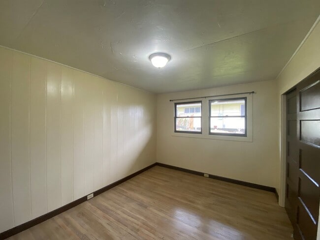 Building Photo - Hakalau