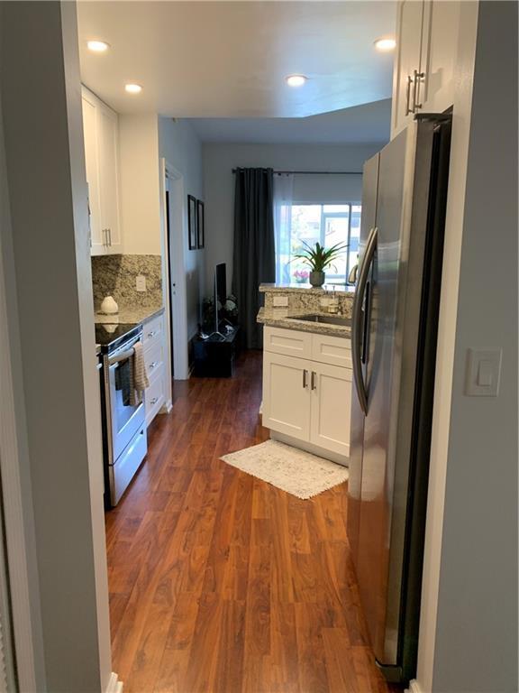 Building Photo - 200 Grand Royale Cir