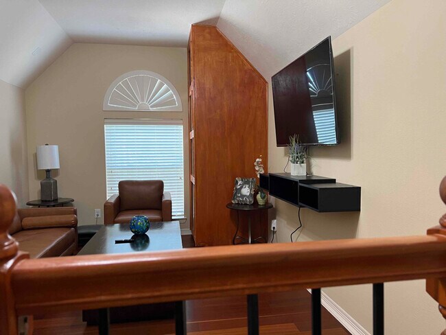 Building Photo - 14014 Summer Ash Ln