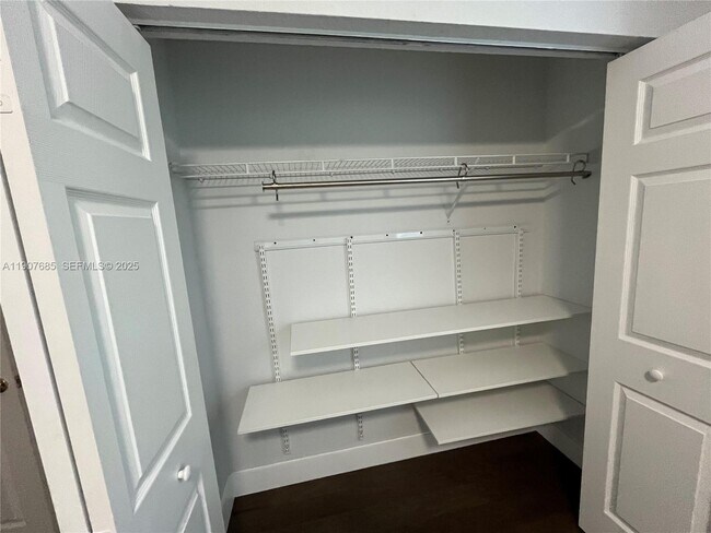 Building Photo - 4790 SW 165th Ave