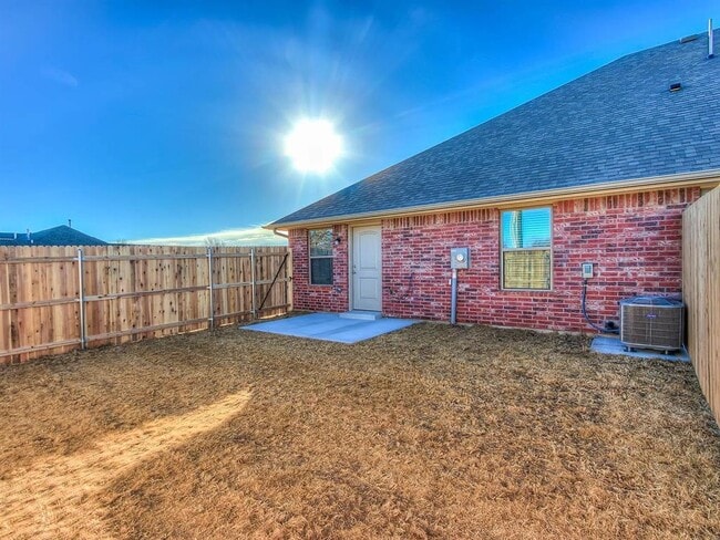 Building Photo - 4613 Castle Bay Cove