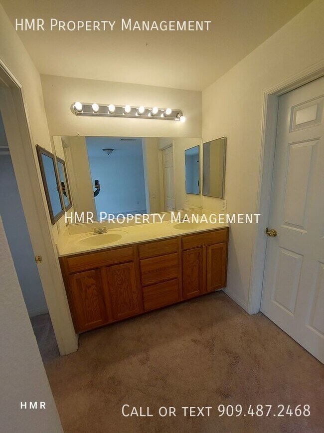 Building Photo - Tranquil Oasis: 4 Bedroom 3 Bath Two-Story