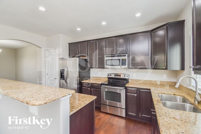 Building Photo - 7495 Araia Dr