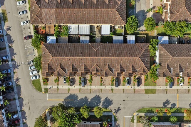 Building Photo - 25342 SW 115th Ave