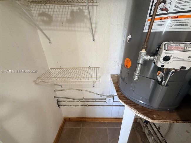 Building Photo - 1612 NE 169th St