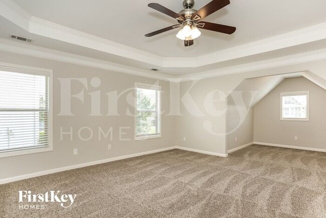 Building Photo - 6252 Stonelake Dr SW