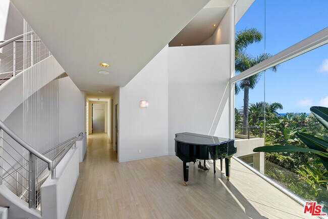 Building Photo - 28177 Rey De Copas Ln