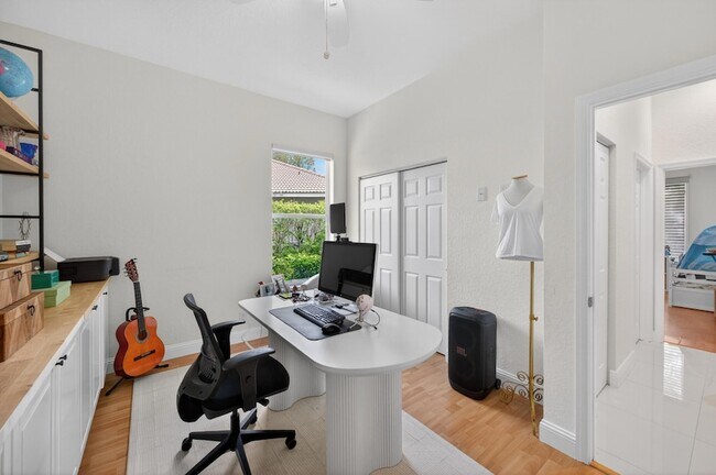 Building Photo - 2002 Schooner Ln