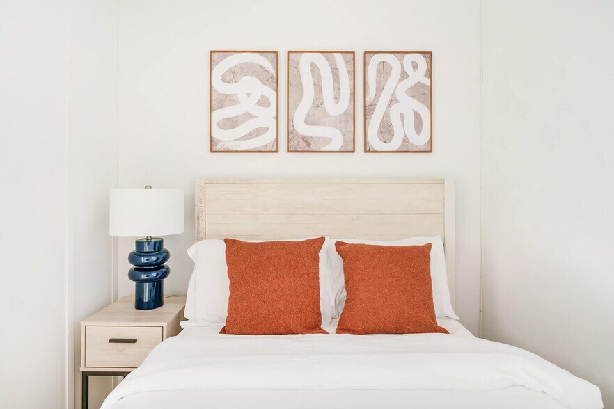 Building Photo - 69a Clinton St