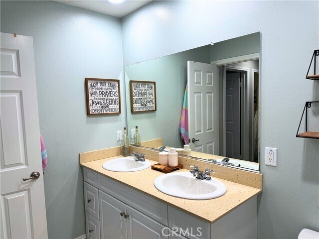 Building Photo - 5053 S Heritage Paseo