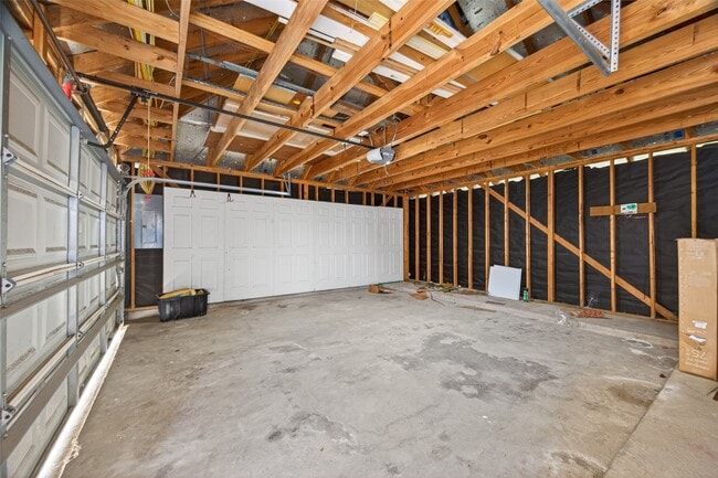 Building Photo - 13310 Larkhill Gardens Ln