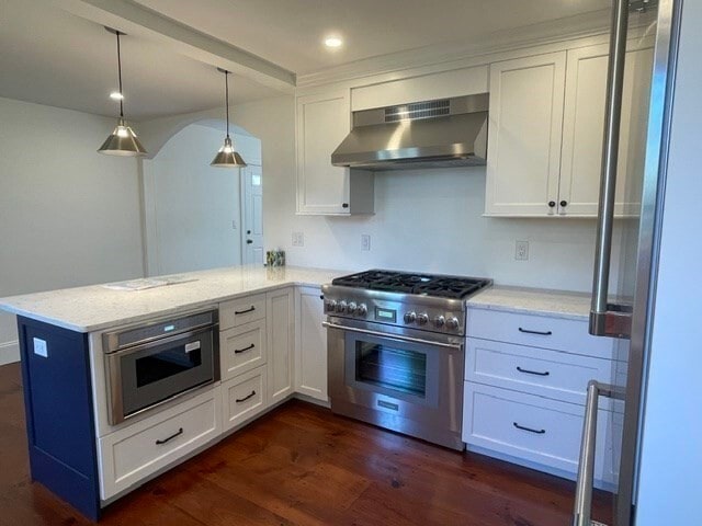 Building Photo - 6 Parker Ave