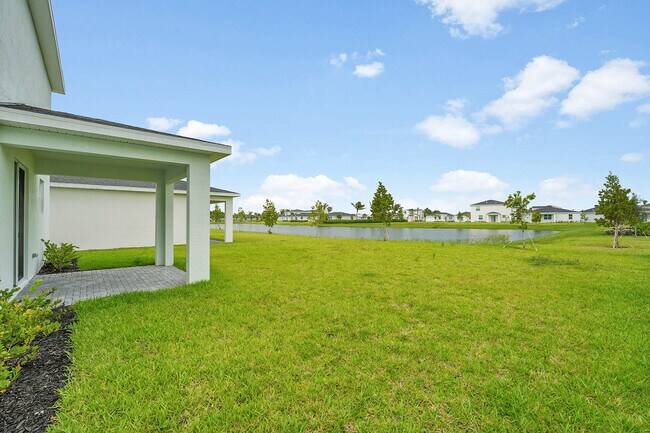 Building Photo - 3521 Angler Dr