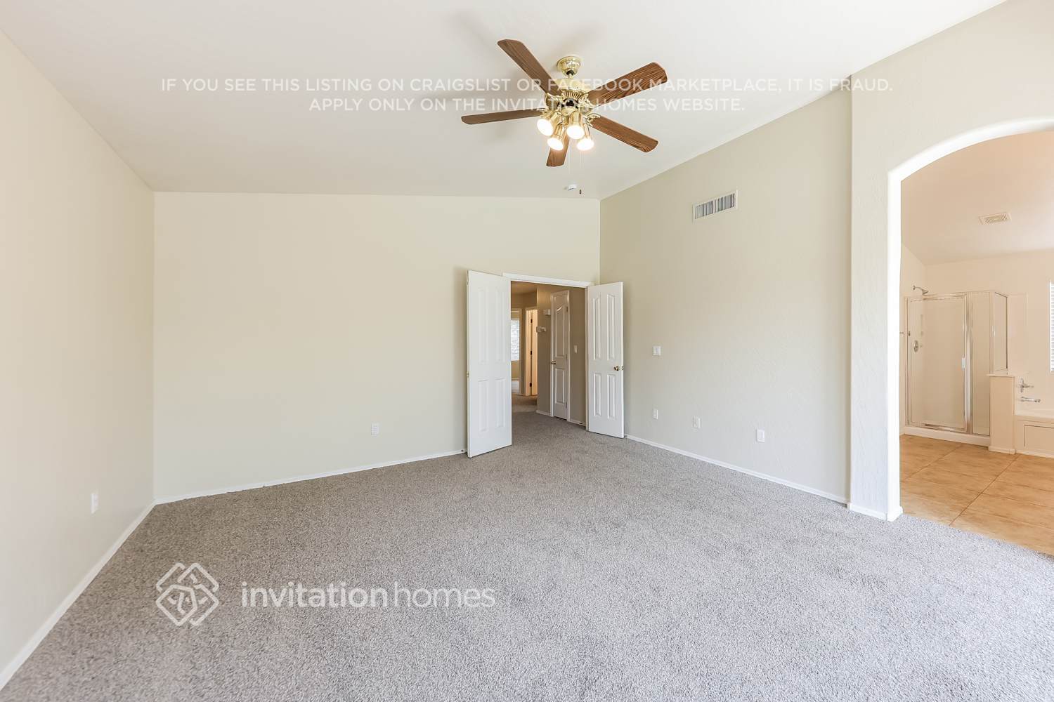 Building Photo - 7447 W Trails Dr