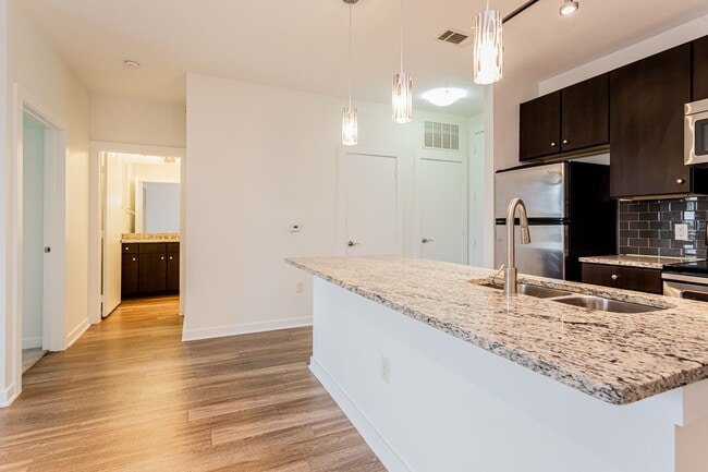 Building Photo - 1900 Barton Springs Rd