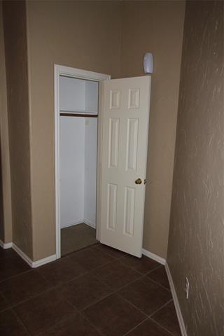 Building Photo - 15834 Durango Dr
