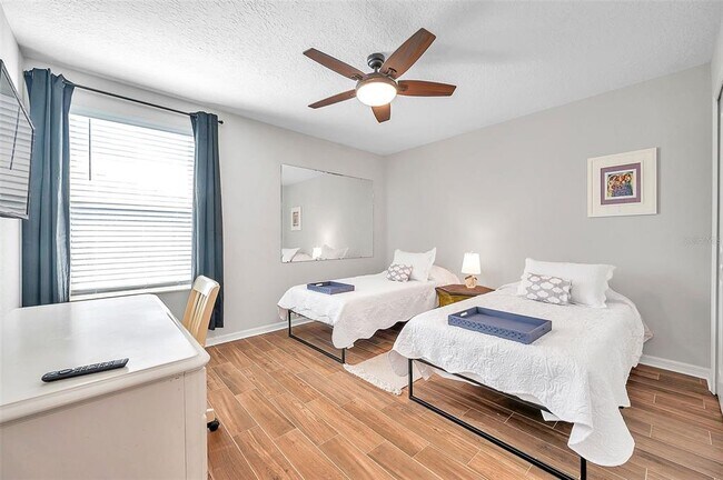 Building Photo - 3737 Copperspring Blvd