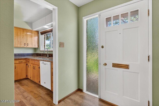 Building Photo - 106 Smithridge Park