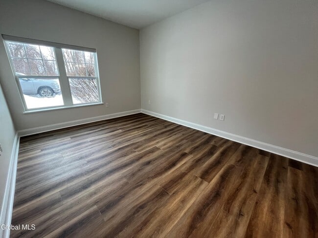 Building Photo - 60 Weibel Ave